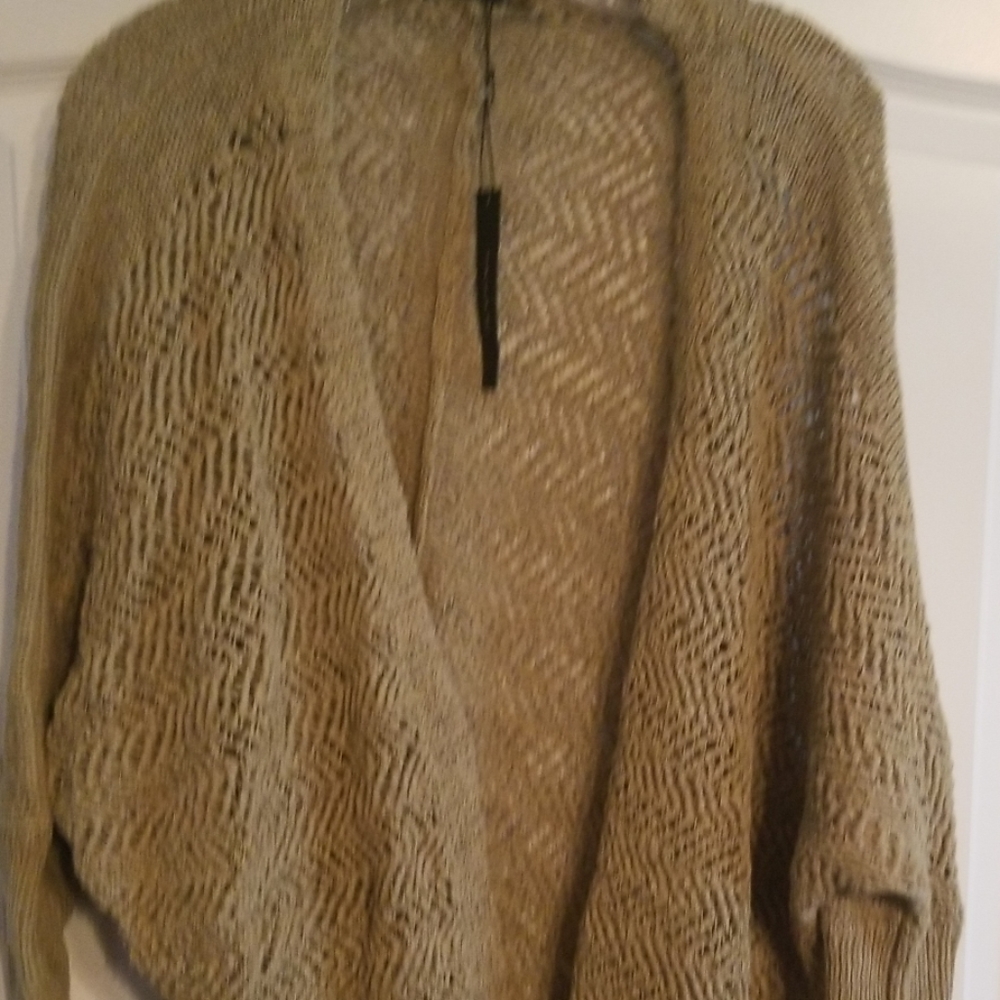 Green shawl